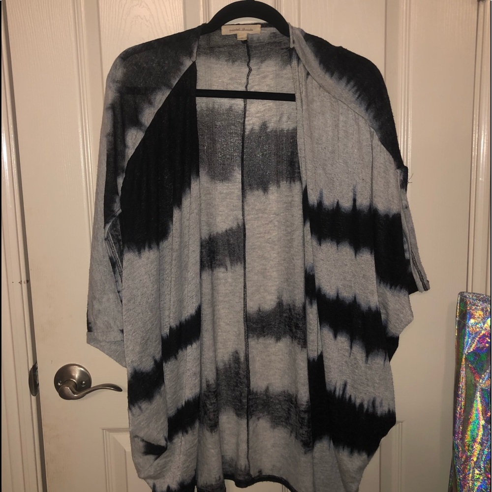 Painted Threads Black and Grey see-thru Shawl M